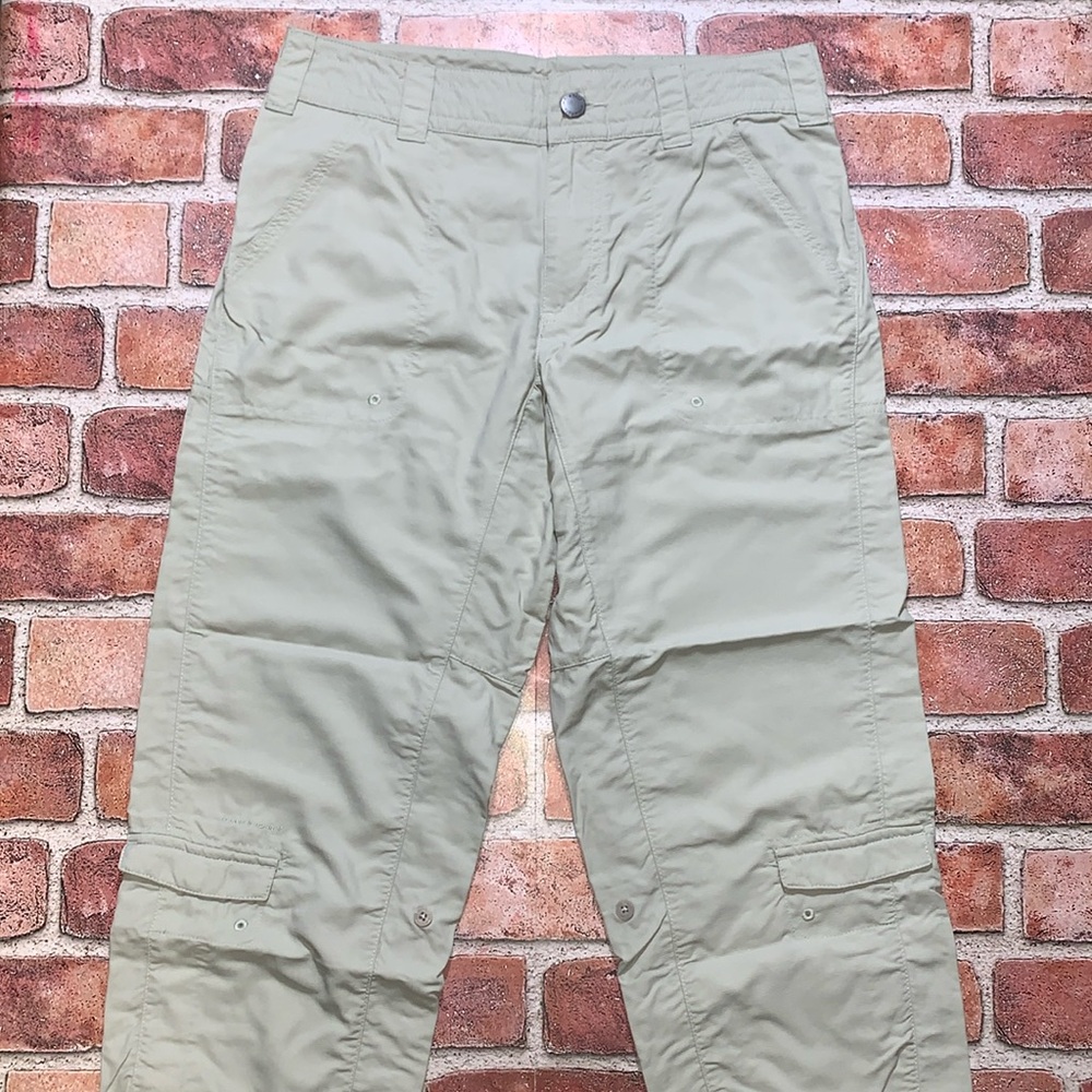 Columbia Titanium kaki Capri pants